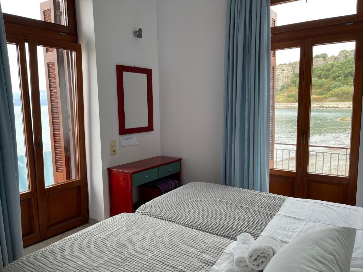 Xenios Zeus Rooms Koróni Kültér fotó